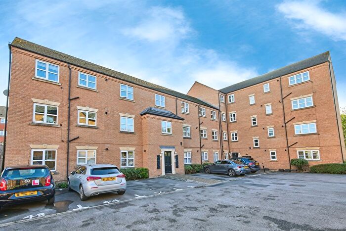 2 Bedroom Flat For Sale In Coral Close, Derby, DE24