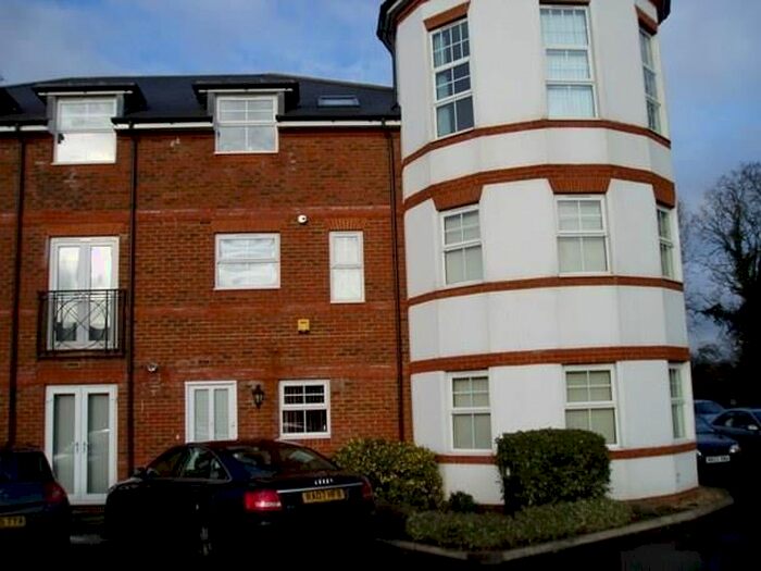 2 Bedroom Flat To Rent In Monkey Island Court, Nr Bray, Maidenhead SL6