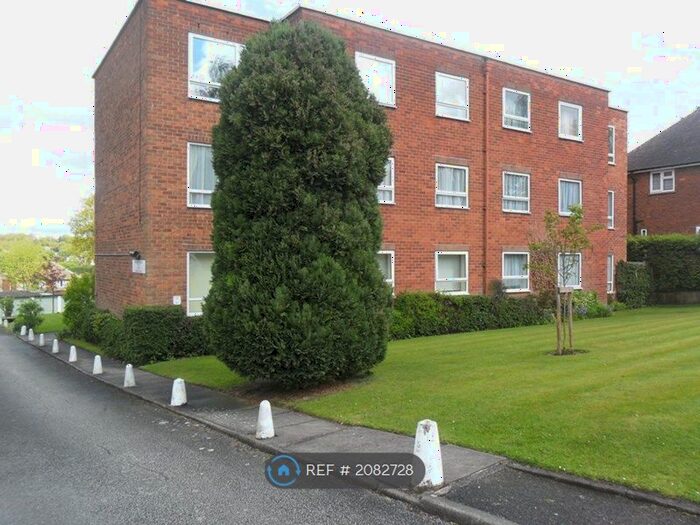 2 Bedroom Flat To Rent In Blackberry Lane, Sutton Coldfield, B74