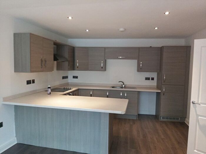 2 Bedroom Flat To Rent In Bird Street, Lichfield, WS13