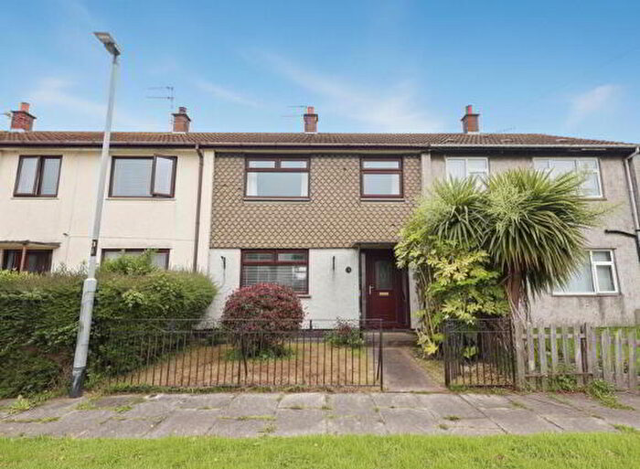 3 Bedroom Mid Terraced House For Sale In Knockleigh Drive, Carrickfergus, BT38