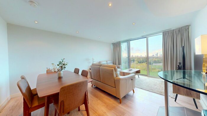 2 Bedroom Flat To Rent In Eustace Building, Queenstown Road, London, SW11