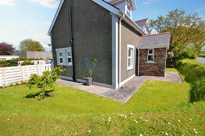 3 Bedroom Detached House For Sale In Sardis Cross, Sardis, Milford Haven, SA73