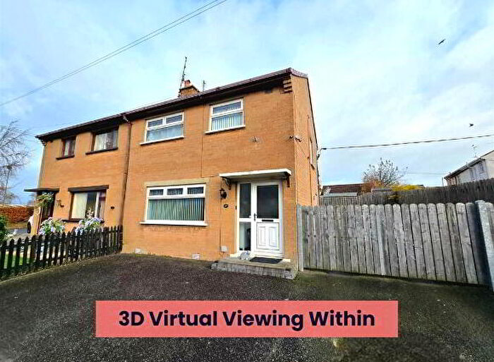 3 Bedroom Semi-Detached House For Sale In Grove Park, Hillsborough, BT26