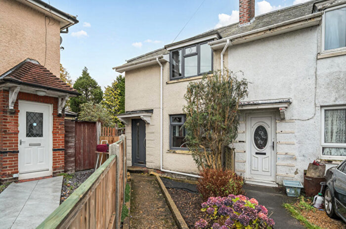 3 Bedroom End Of Terrace House For Sale In Butts Close, Southampton, Hampshire, SO19