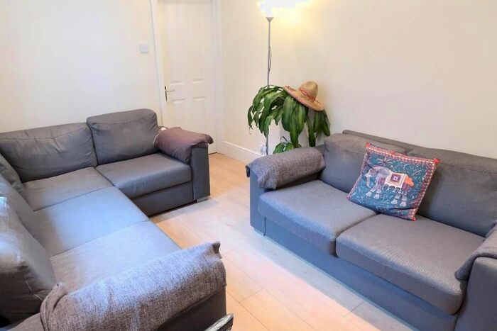 6 Bedroom Property To Rent In Alma Road, Southampton, SO14