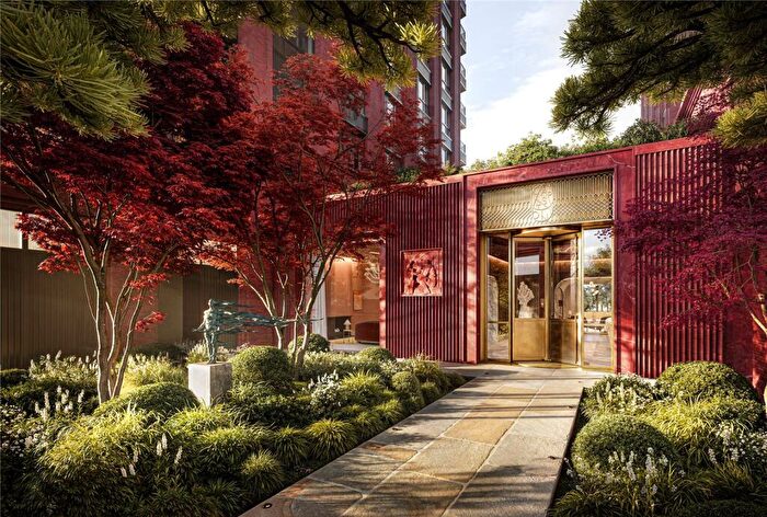 Apartment For Sale In The Capston, Embassy Gardens, Nine Elms, London, SW11