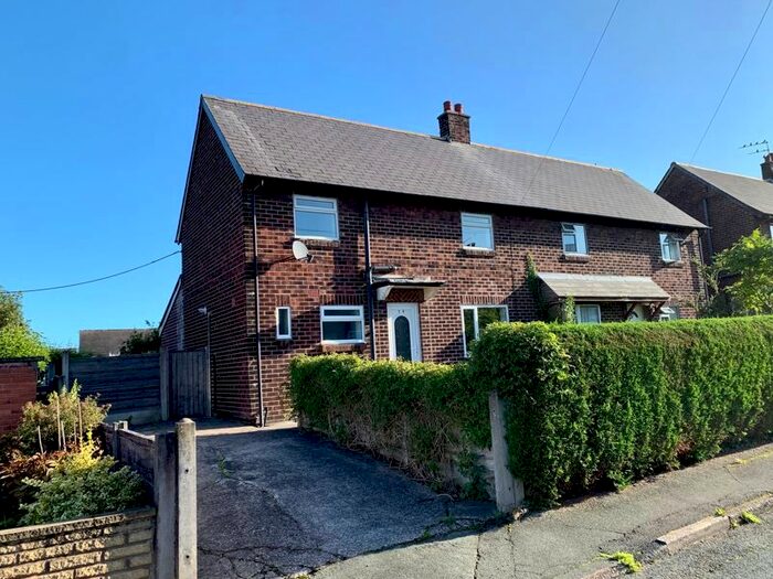 3 Bedroom Semi-Detached House To Rent In Tall Ash Avenue, Congleton CW12