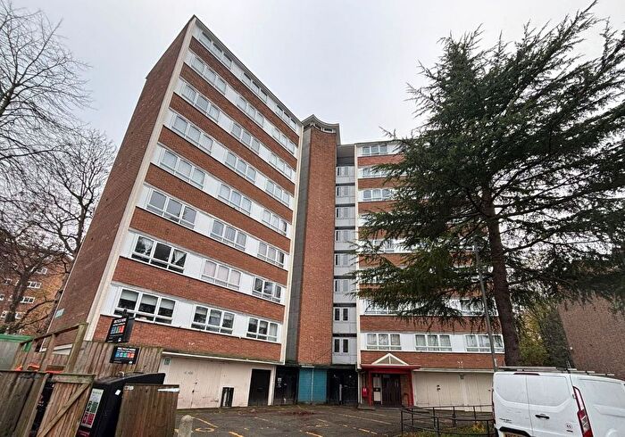 2 Bedroom Flat For Sale In Stoford Close, Wimbledon, London, SW19