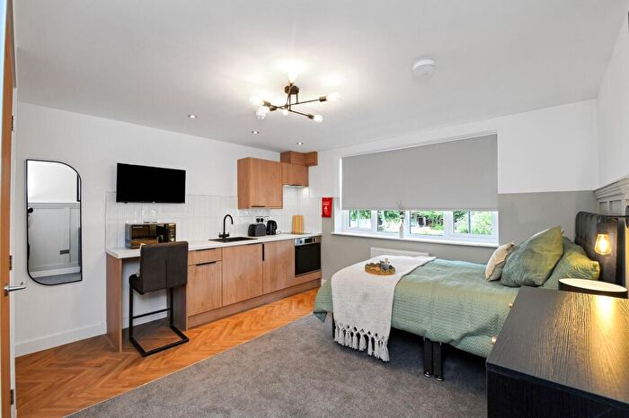 2 Bedroom House To Rent In Carlton Hill, Nottingham, NG4