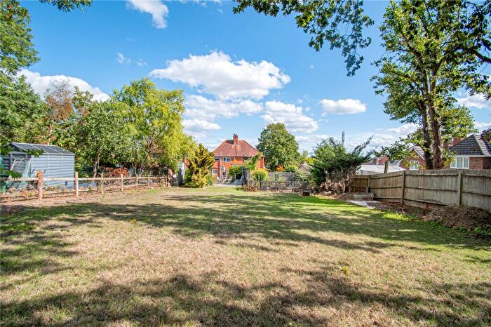 3 Bedroom Semi-Detached House For Sale In Stoney Lane, Newbury, Berkshire, RG14