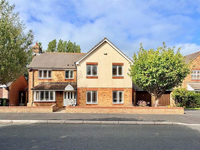 4 Bedroom Detached House For Sale In Elburton, Plymouth, PL9