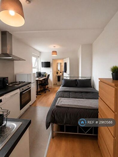 Studio To Rent In Rufford Street, London, N1