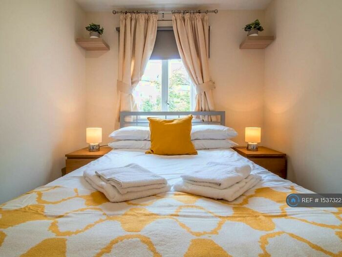 2 Bedroom Flat To Rent In Orwell Terrace, Edinburgh, EH11