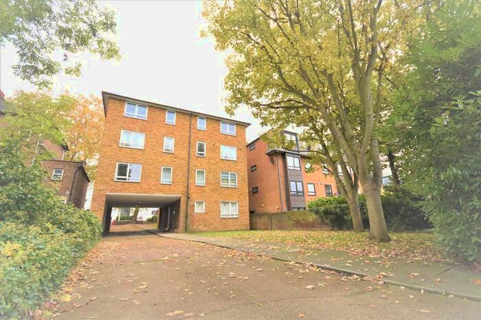 2 Bedroom Flat To Rent In Addley Court, Chiswick High Road, Chiswick, W4
