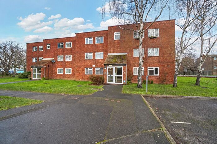 2 Bedroom Flat To Rent In St. Barbara Way, Portsmouth, Hampshire, PO2