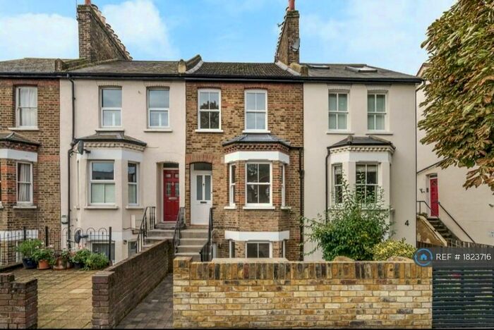 1 Bedroom Maisonette To Rent In Page Heath Villas, Bromley, BR1