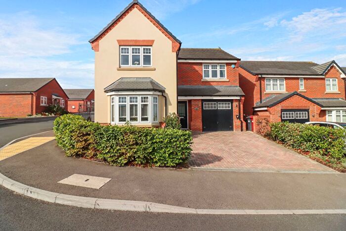 4 Bedroom Detached House For Sale In Windwhistle Drive, Grassmoor, S42