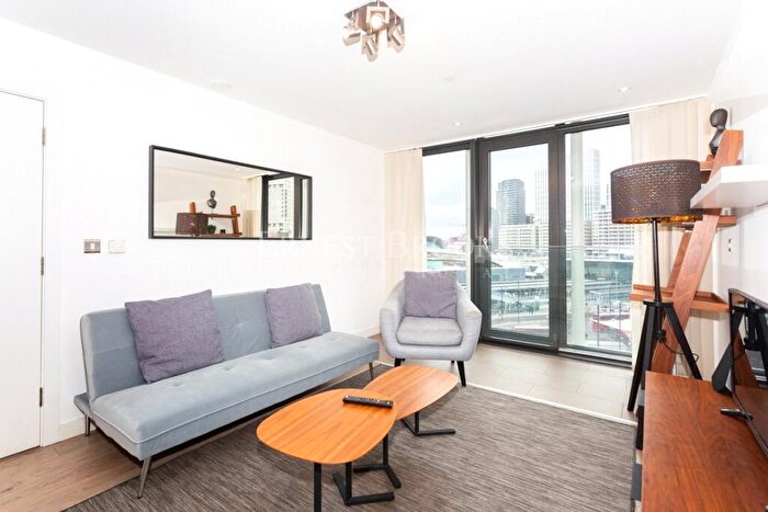 1 Bedroom Apartment To Rent In Stratosphere Tower, Great Eastern Road, Stratford, E15