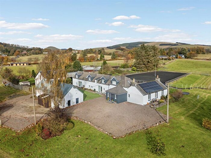 5 Bedroom Detached House For Sale In Wester Moss, Rumbling Bridge, KY13