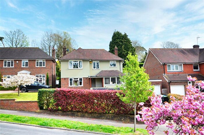 3 Bedroom Detached House For Sale In The Jordans, East Grinstead, West Sussex, RH19