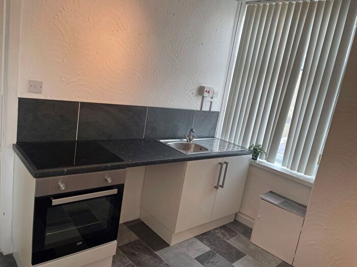 2 Bedroom Property To Rent In Wesley Street, Bury, BL8