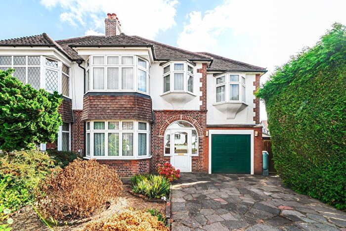 4 Bedroom Semi-Detached House For Sale In Cranleigh Gardens, South Croydon, Surrey, CR2