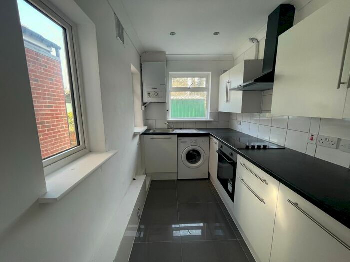 3 Bedroom Terraced House To Rent In Liverpool Road, Watford, Hertfordshire, WD18