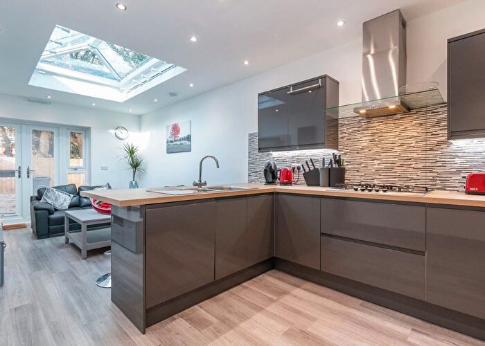 6 Bedroom Property To Rent In Teignmouth Road, Selly Oak, Birmingham, B29