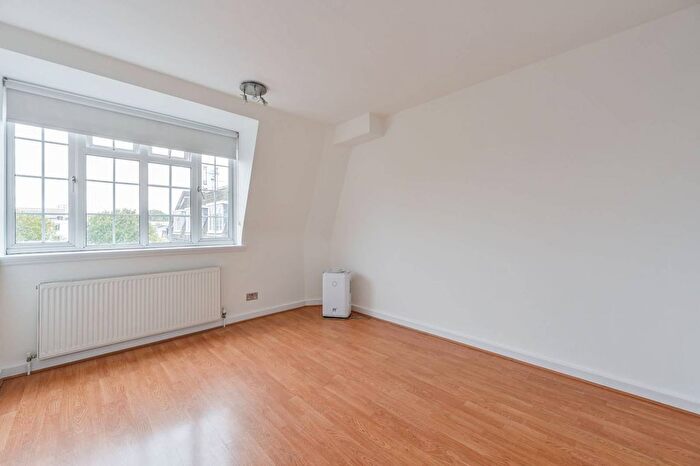 1 Bedroom Flat To Rent In Old Town, Clapham Old Town, London, SW4