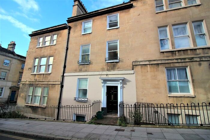 1 Bedroom Flat To Rent In Charles Street, Bath, BA1