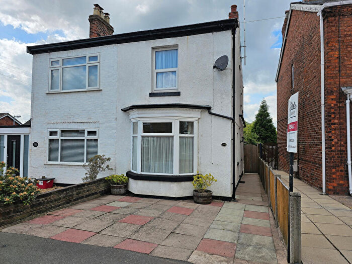 3 Bedroom Semi-Detached House For Sale In London Road, Leftwich, Northwich, CW9