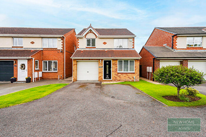 3 Bedroom Detached House For Sale In Balmoral Drive, Peterlee, SR8