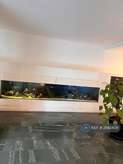 2 Bedroom Flat To Rent In City Road, London, EC1Y