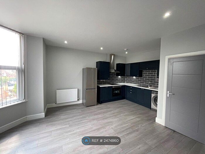 1 Bedroom Flat To Rent In Tynwald Hill, Liverpool, L13