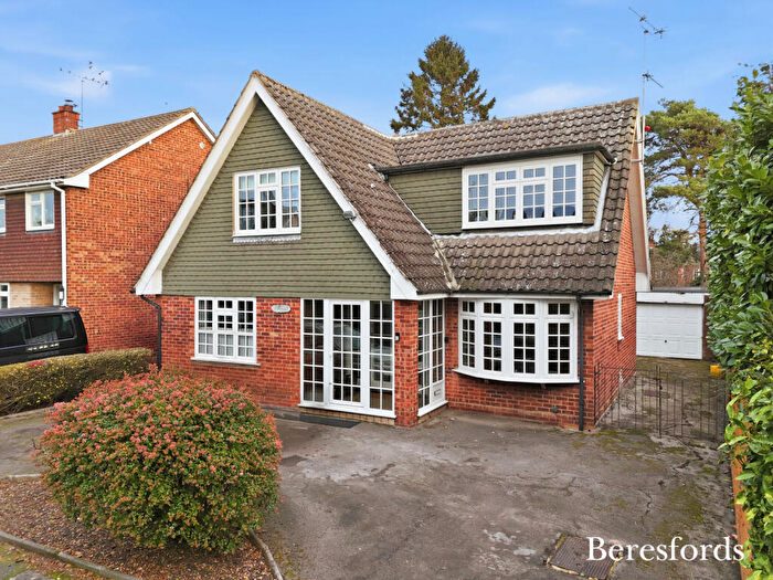 4 Bedroom Detached House For Sale In Cameron Close, Ingatestone, CM4