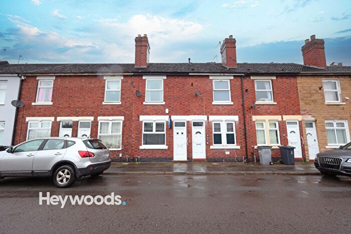 2 Bedroom Terraced House To Rent In Oldfield Street, Stoke-On-Trent, Staffordshire, ST4