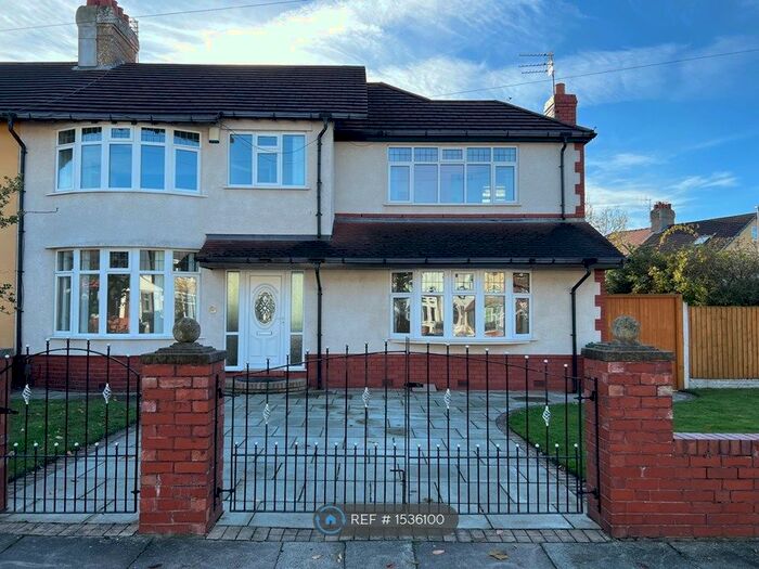 4 Bedroom Semi-Detached House To Rent In Berwick Drive, Liverpool, L23