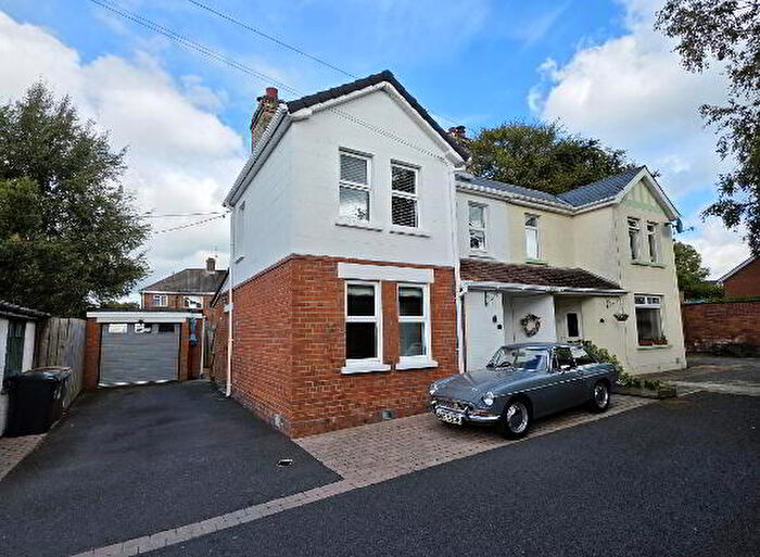 2 Bedroom Semi-Detached House For Sale In Bellevue Park, Lisburn, BT28