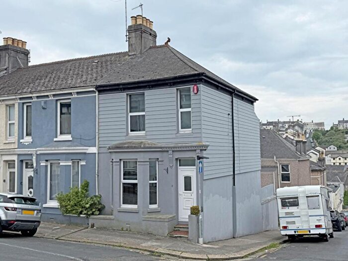 3 Bedroom End Of Terrace House For Sale In York Terrace, Keyham, PL2