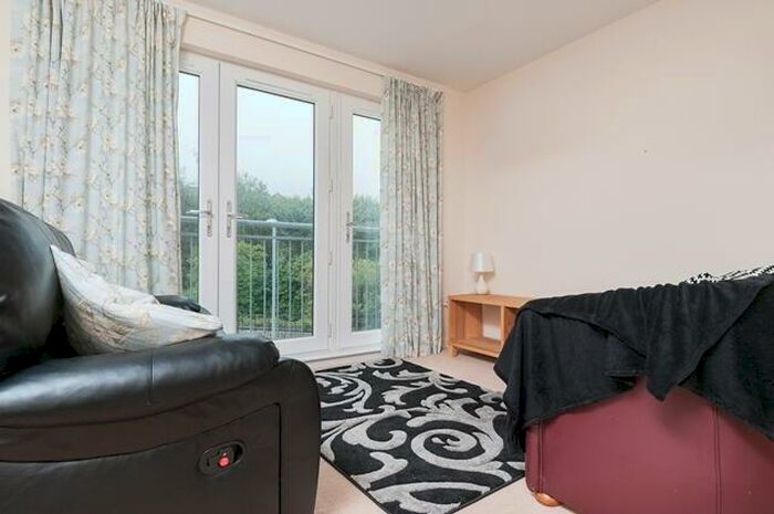 2 Bedroom Flat To Rent In L &#; Lochend Park View, Edinburgh, EH7
