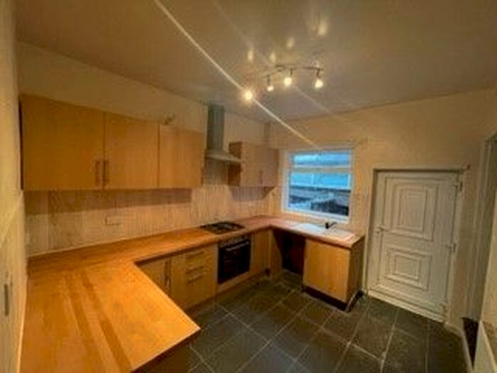 2 Bedroom Property To Rent In Mount Street, Heanor, DE75