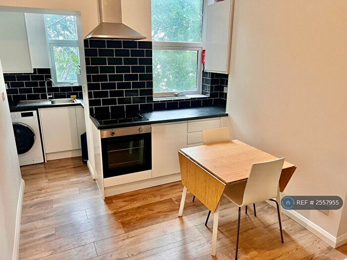 1 Bedroom Flat To Rent In Highgate, London, N6