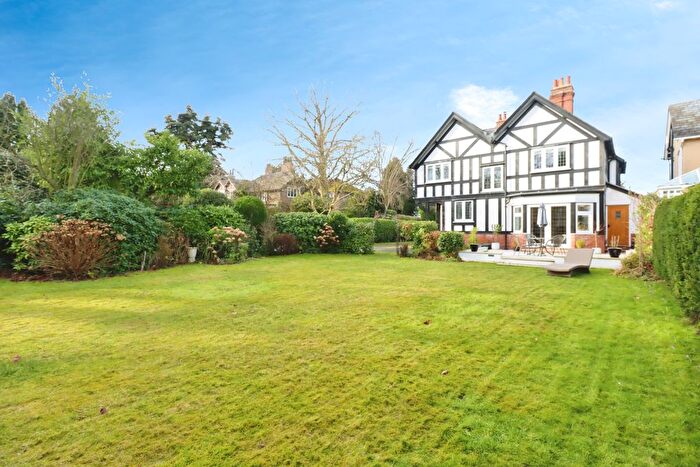 4 Bedroom Detached House For Sale In Port Hill Gardens, Shrewsbury, SY3
