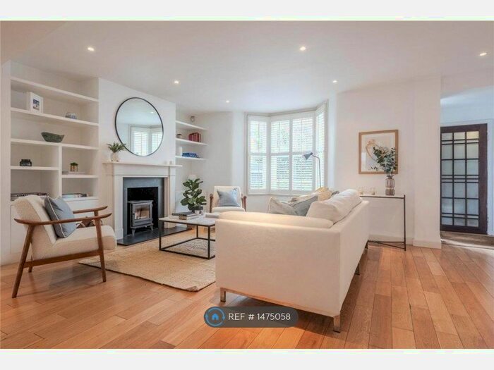 3 Bedroom Flat To Rent In Errington Road, London, W9