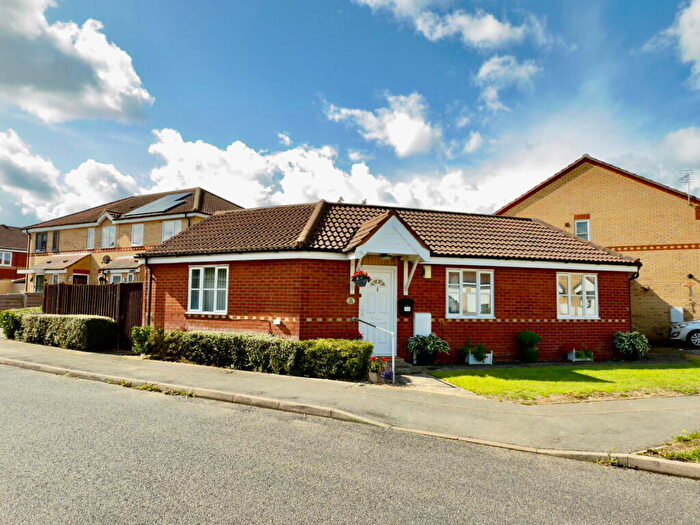 2 Bedroom Detached Bungalow For Sale In Wymondham, Milton Keynes, Monkston, MK10