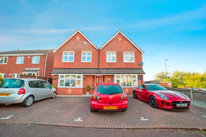 2 Bedroom Flat For Sale In Beresford Street, Mansfield, Nottinghamshire, NG18