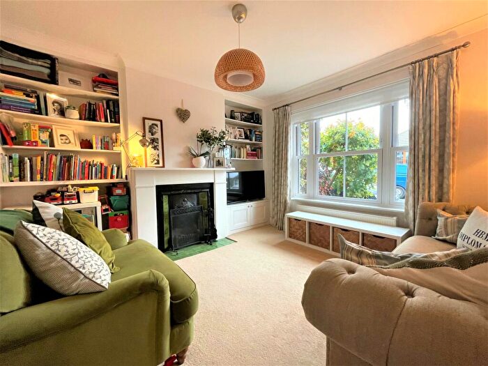 3 Bedroom Semi-Detached House To Rent In Hallam Road, Godalming, Surrey, GU7