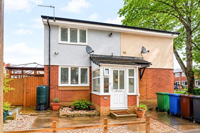 1 Bedroom End Of Terrace House For Sale In Barrett Court, Bury, BL9