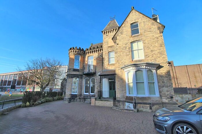 2 Bedroom Flat To Rent In North Park Road, Harrogate, HG1